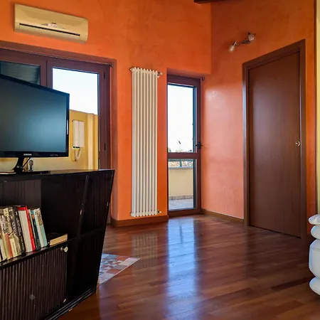 Apartment Openspace Attic With Terrace, Wi-fi