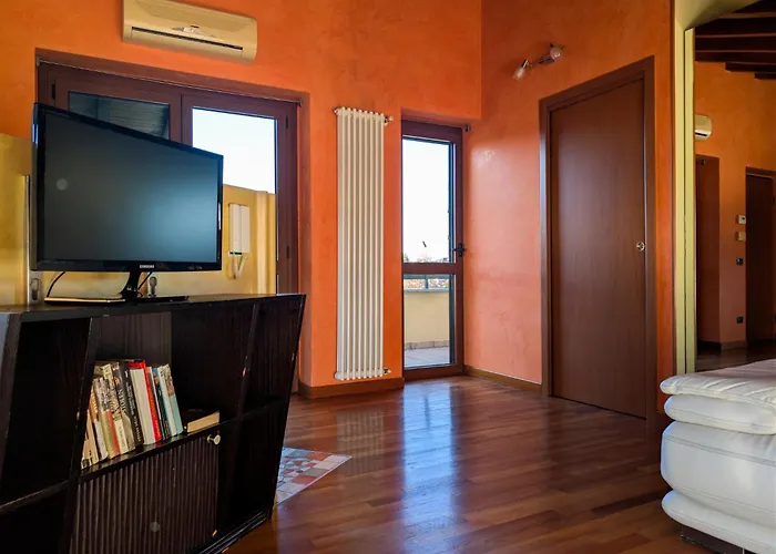 Apartment Openspace Attic With Terrace, Wi-fi